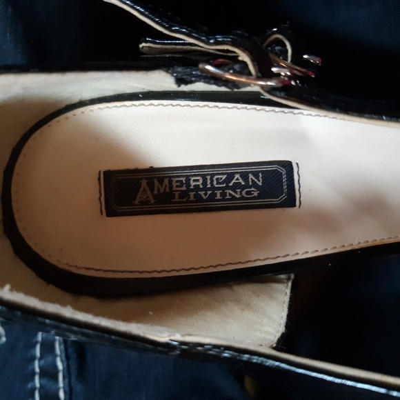 Patent leather wedges - Picture 4 of 5